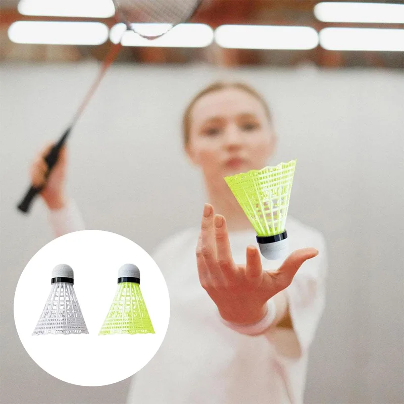 ريشات بادمنتون 12 قطعة مقاومة  - مراجعة Nylon Shuttlecock 12 وسعره