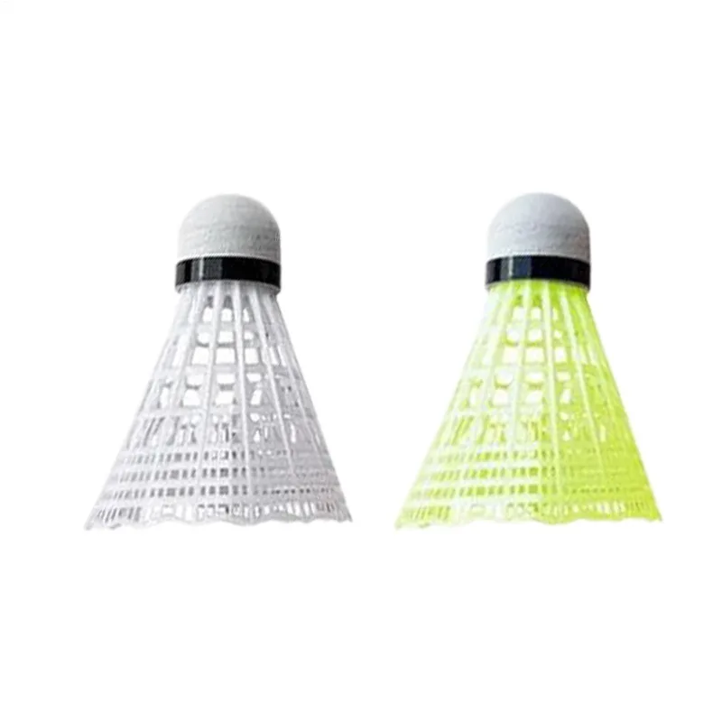 ريشات بادمنتون 12 قطعة مقاومة  - مراجعة Nylon Shuttlecock 12 وسعره