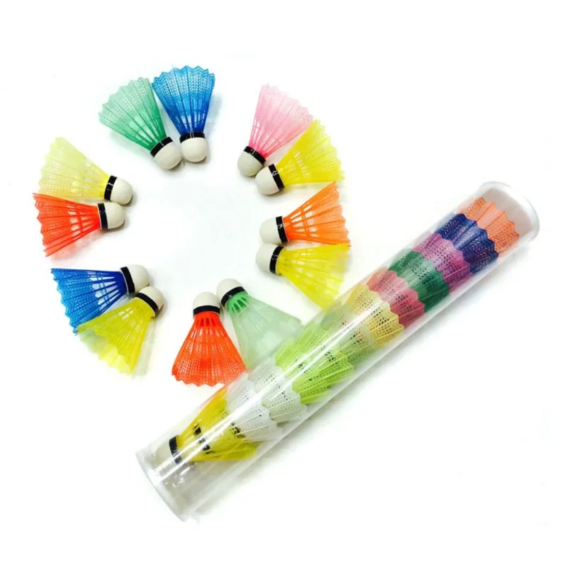 كرة ريشة مقاومة للرياح برأس رغ - مراجعة Nylon Shuttlecock 12 وسعره