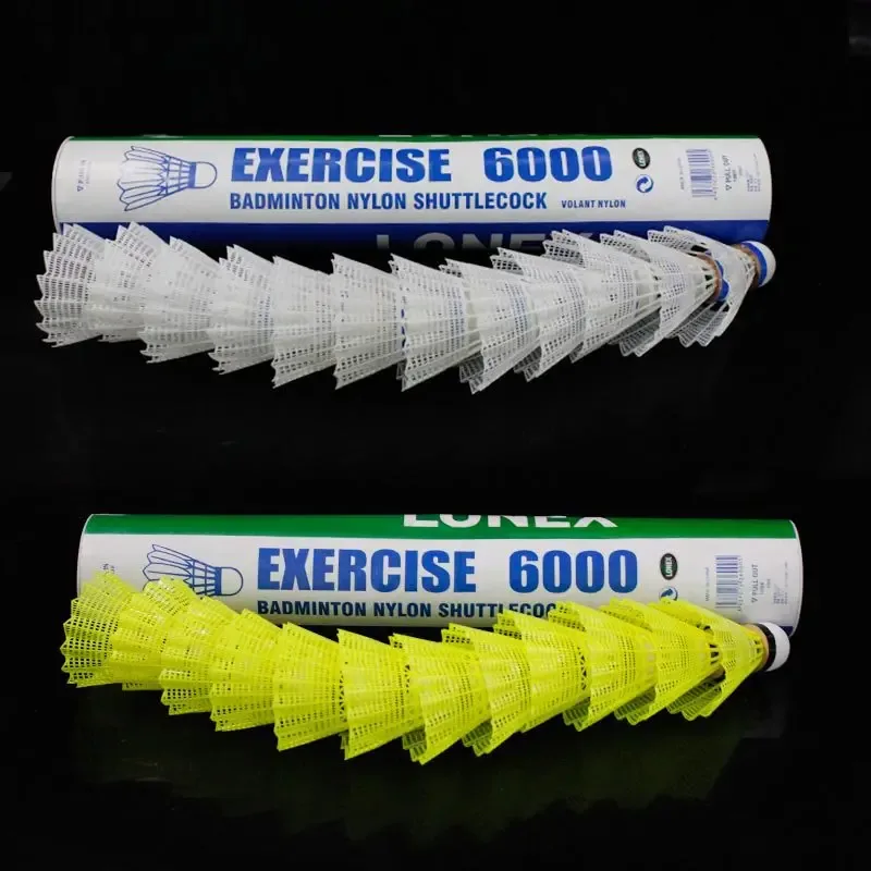 12 قطعة/برميل سوبر قوي النايلو - مراجعة Nylon Shuttlecock 12 وسعره