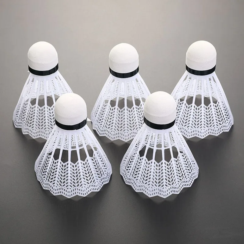 كرة ريشة مقاومة للرياح برأس إس - مراجعة Nylon Shuttlecock 12 وسعره